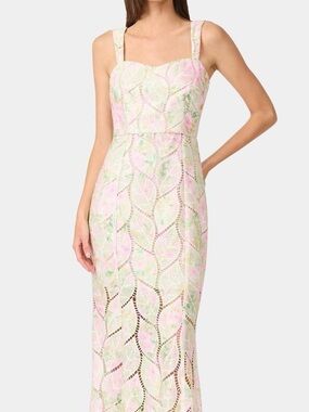 Elliatt | Dresses | Elliatt Dahlia Midi Dress In Ivory | Poshmark